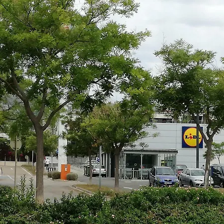 Primera Linea De Mar Con Piscina En Ebrehogar