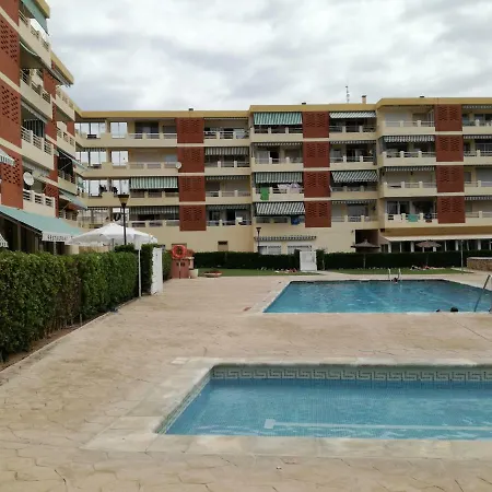 Primera Linea De Mar Con Piscina En Ebrehogar