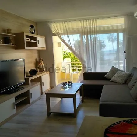 Appartement Primera Linea De Mar Con Piscina En Ebrehogar