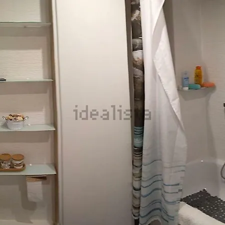 Primera Linea De Mar Con Piscina En Ebrehogar